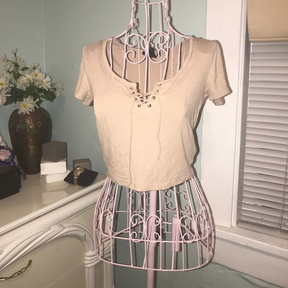 Tie up tee